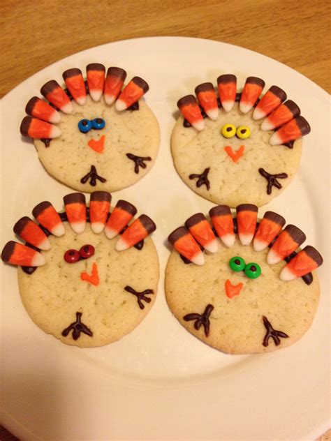 Thanksgiving Turkey Sugar Cookies Made With Candy Corn Harvest Corn And Mini M M S Turkey