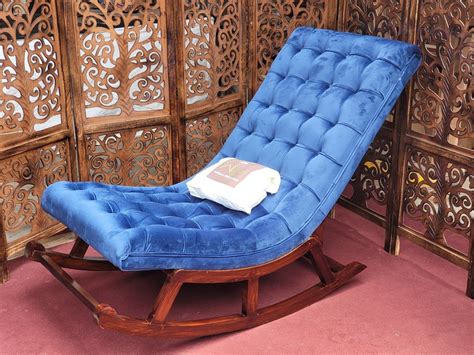 Luxurious Large Rocking Chair In Premium Sheesham Wood Wood Rocking