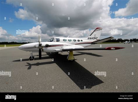 Small Twin Engine Aircraft On The Tarmac Stock Photo 10419482 Alamy