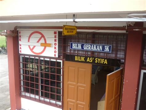 Bilik khas kesihatan memainkan peranan penting dalam pengurusan dan pengendalian rawatan kesihatan pelajar termasuklah suntikan imunisasi dan rawatan pergigian. Blog PPDa SMK Sungai Besar, Selangor: Projek Khas 24 ...