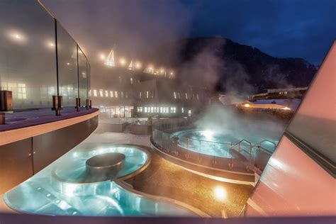 Thermal Spa Area Aqua Dome Wellness Hotel Austria Tyrol 4s Spa Infinity Pools Therme