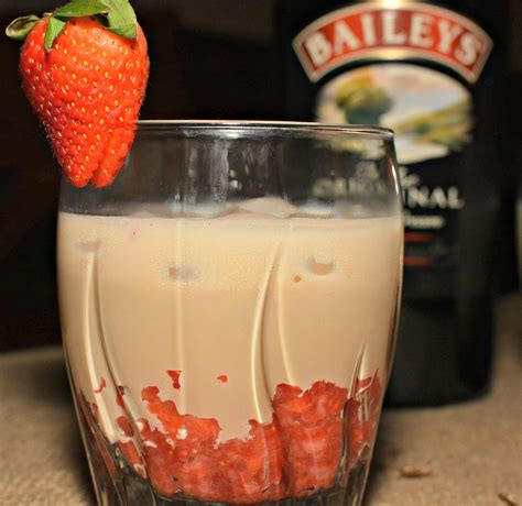 Baileys Strawberry Cocktails The Cookin Chicks