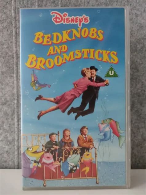 Walt Disneys Bedknobs And Broomsticks Angela Lansbury Pal Vhs Video