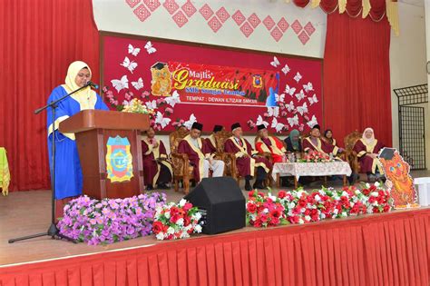 Majlis Graduasi Smk Sungai Rambai Melaka