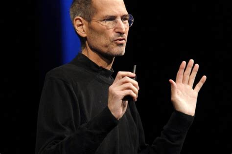 Steve Jobs Resigns As Apple Ceo Will Continue As Board Chairman