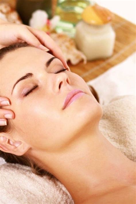 Head Massage Benefits And Features Nutree Cosmetics