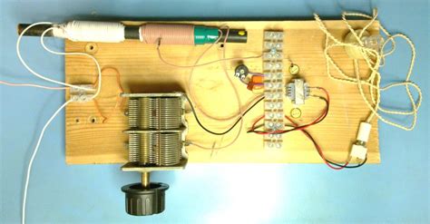 A Good Crystal Radio Design With Some Justification