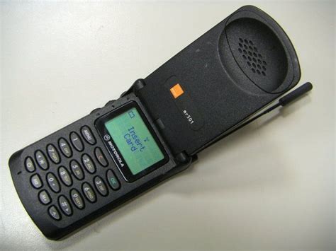 Motorola Startac Mr501 Flip Phone Retro Phone Flip Phones Retro 70s