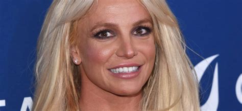 Britney Spears Returns To Instagram With A Photo Of Her Naked Back