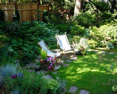 Cozy Garden Sitting Area Design Ideas And Remodel Pictures Houzz