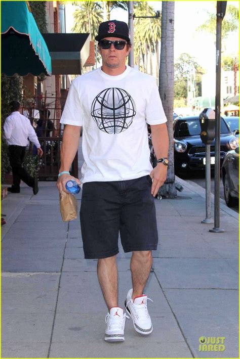Mark Wahlberg Mark Wahlberg Fashion Outfits