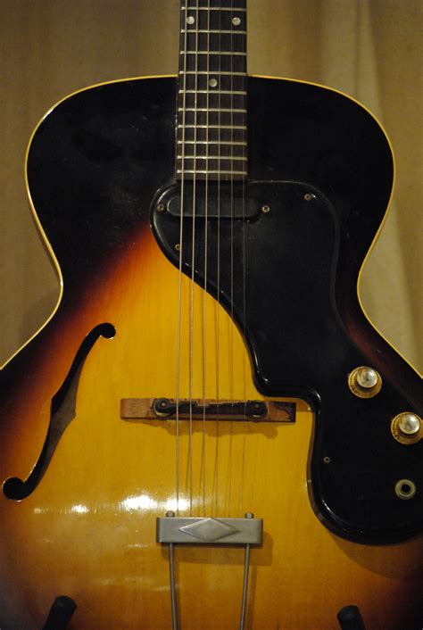 Gibson Es 120t 1961 Sunburst Guitar For Sale Rome Vintage Guitars