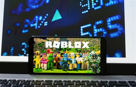 Roblox Stock Sets New Lows After Earnings Investment U