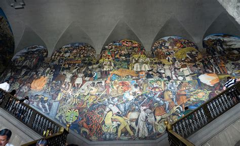 The History Of Mexico Diego Riveras Murals At The National Palace