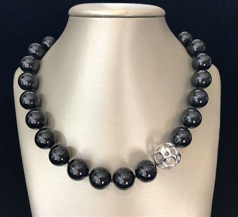 Tiffany And Co 18k White Gold And 145mm Black Onyx Bead Necklace