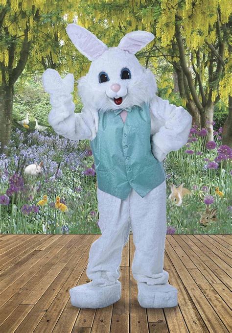 Free Easter Bunny Pictures At Bass Pro Shops And Cabelas Triangle On The Cheap