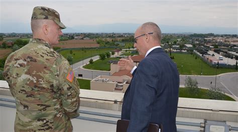 Senior Enlisted Advisor Visits Soldiers In Vicenza Article The