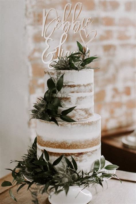 Simple Winter Wedding Cake With Foliage Emmalovesweddings