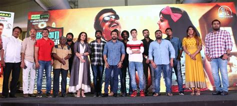 Sodakku by anirudh from suriya's #thaanaaserndhakoottam is unlike any other kuthu number before, with anthony daasan. Chennai365 | Thaanaa Serndha Koottam Success Meet Stills ...