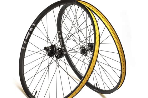 Greatest Mountain Bike Wheels Reviewed And Rated By Consultants Lickscycles Com