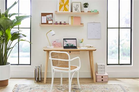 15 Desk Decor Ideas To Create Your Own Aesthetic
