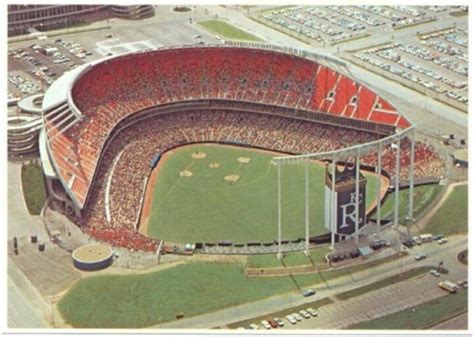 Royals Stadium 1980s Kansas City Royals Kansas City Royals Baseball