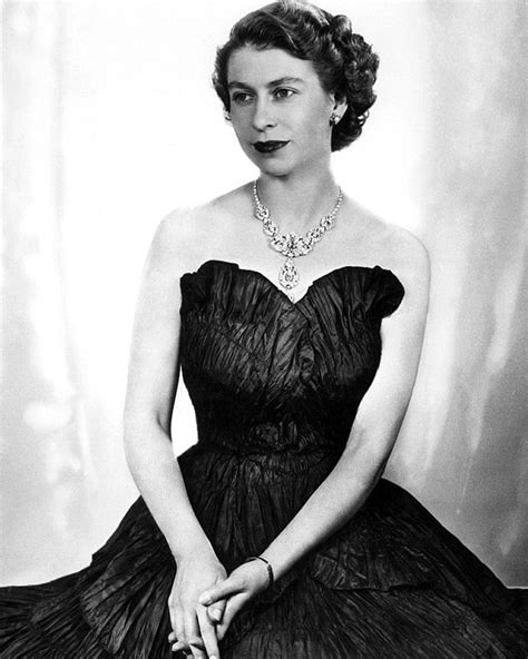 her majesty s 90 years queen elizabeth ii 90th birthday mirror online