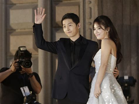 South Koreas Song Song Couple Seek Divorce Stunning Fans Ap News