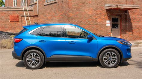 Ford Says A High-Performance Escape ST Is A 'Fantastic Idea ...