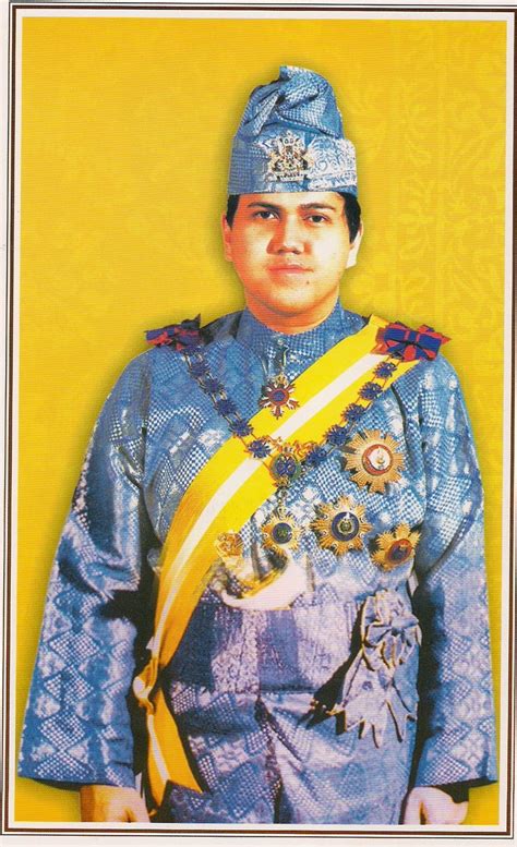 Er erklärte raja khatib den krieg und wurde der herrscher von negeri sembilan. Destar Warisan Malaysia Koleksi Terpilih: Destar Raja-Raja