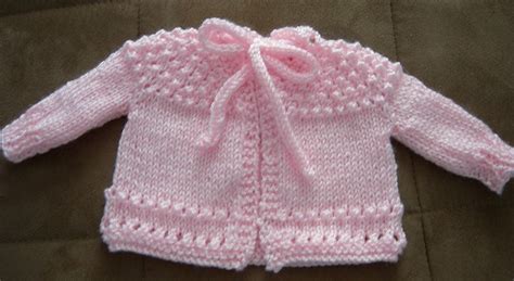 What beautiful knitting sweater free pattern! Free Pattern This 5 Hour Baby Sweater Is A Spectacular ...