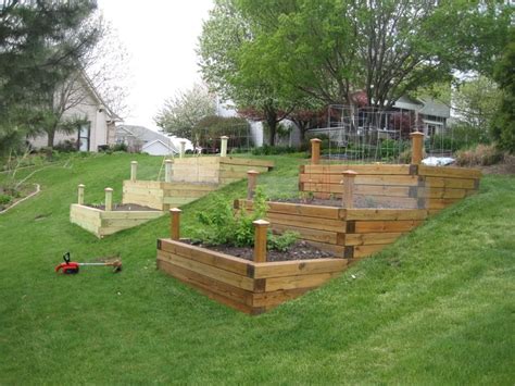 How To Build Raised Garden Beds On A Hillside Garden Likes