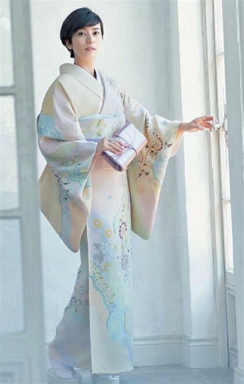 The site owner hides the web page description. Pin by fleurs0502 on 着物 | Casual summer kimonos, Summer kimono, Yukata