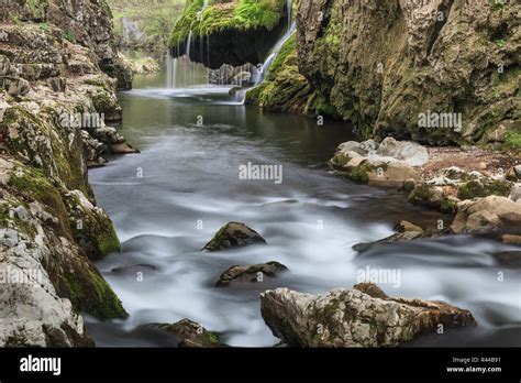 Bigar Cascade Falls Hi Res Stock Photography And Images Alamy