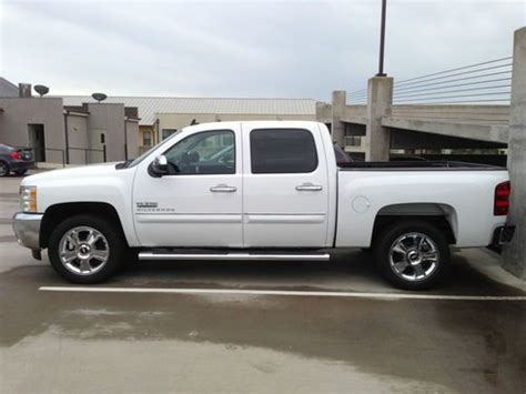 Big pickup trucks like the 2013 chevrolet silverado remain a popular commodity among american buyers. Buy used 2013 Chevrolet Silverado 1500 LT TEXAS EDITION in ...