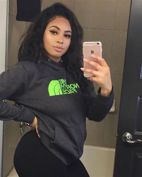 Thick Fat Booty And Big Tits Light Skin Including Nudes 1526