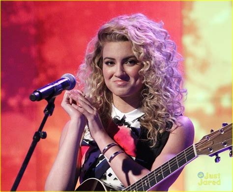 Full Sized Photo Of Tori Kelly View Shouldve Been Us Esb Stop 09 Tori