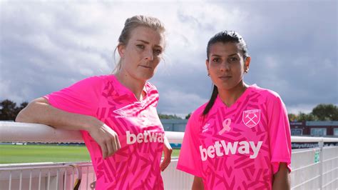 West Ham United Women Release New Shirt In Partnership With Breast Cancer Now Football News