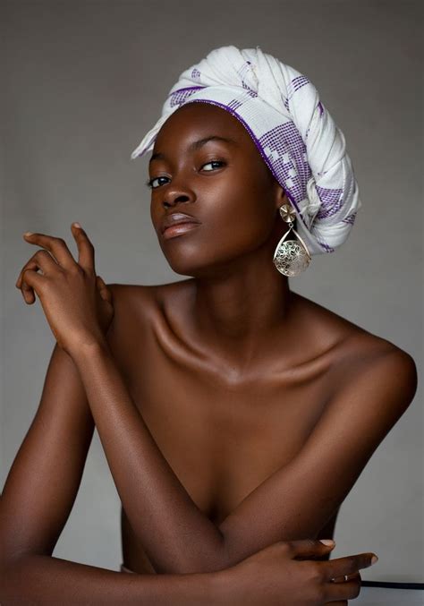 Sch Ne Kristall Schwarze Afrikanische Nackte Modelle Porno Foto