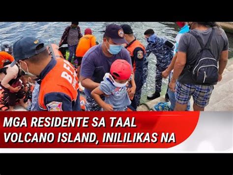 More than 100 tremors have been reported since wednesday, indicating. PCG: Mga residente sa Taal Volcano Island, inililikas na ...