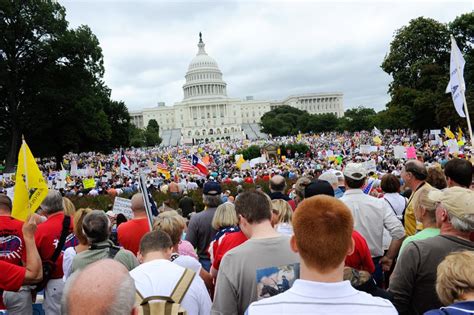 Some Of The Crowds At Political Rallies Might Be Paid Actors Centives