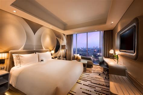 Hilton Hotel Jakarta Indonesia 722 Miles Details Garden Inn Taman
