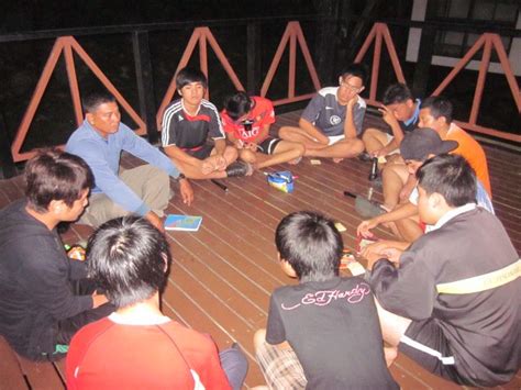 Kedua dua bahagian ini bernaung dalam 1 badan iaitu badan pembimbing rakan sebaya smmht. Pembimbing Rakan Sebaya, Sekolah Menengah Muda Hashim ...