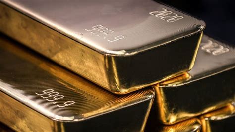 Gold hits 6-week trough on stronger dollar, rate-hike worries | Deccan 