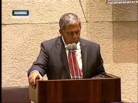 כנסו וקראו על כל הנושאים שהכי מעניינים אתכם. מיקי לוי מציג את חוק מענק עבודה - YouTube