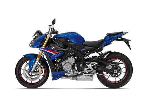 May 26, 2020 · many automotive brands in the luxury segment like mercedes, bmw, audi, lexus and in the economy segment like toyota, ford, volvo, general motors are getting ready for a fierce competition. 2020 BMW S1000R Guide • Total Motorcycle