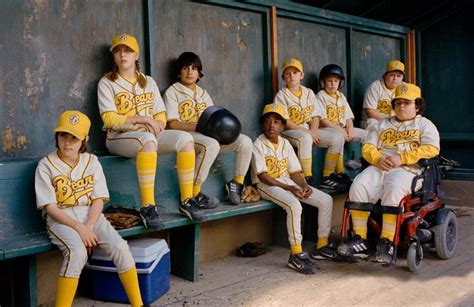Apr 07, 1976 · directed by michael ritchie. bad news bears (With images) | Movies, The bad news bears ...