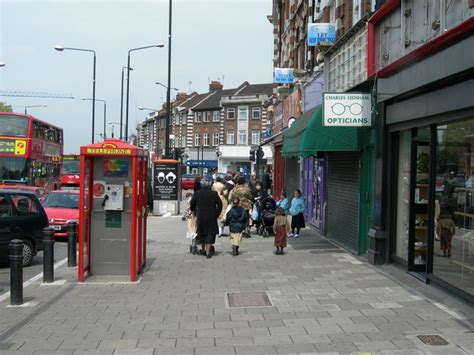 Stamford Hill N16 1 © Danny P Robinson Geograph Britain And Ireland