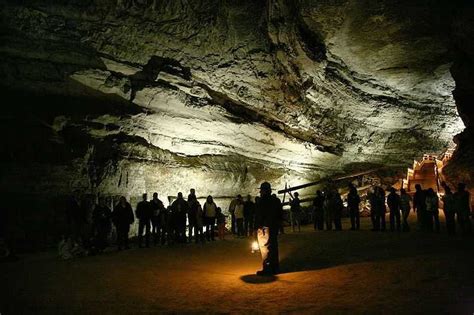Top 10 Famous Underground Caves In The World