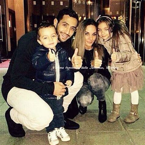 Medhi benatia was born medhi amine ei mouttaqi benatia on april 17, 1987, in courcouronnes, france to a moroccan father and an algerian mother. Kays, Medhi, Cecile & Lina Benatia. - L'anima femminile ...